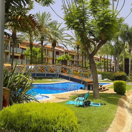 Almansa Planet Costa Dorada アパート *